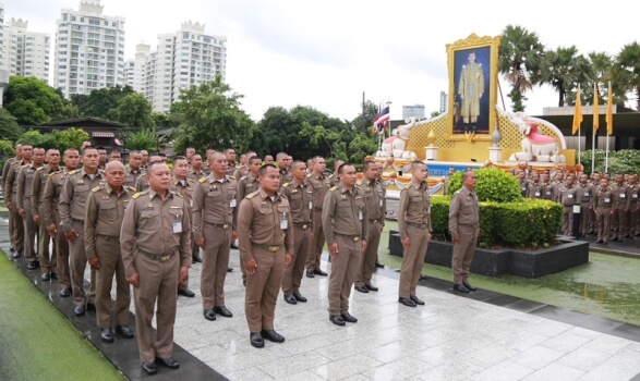วธ. จัดพิธีประดับธงชาติและเคารพธงชาติ เนื่องในวันพระราชทานธงชาติไทย 